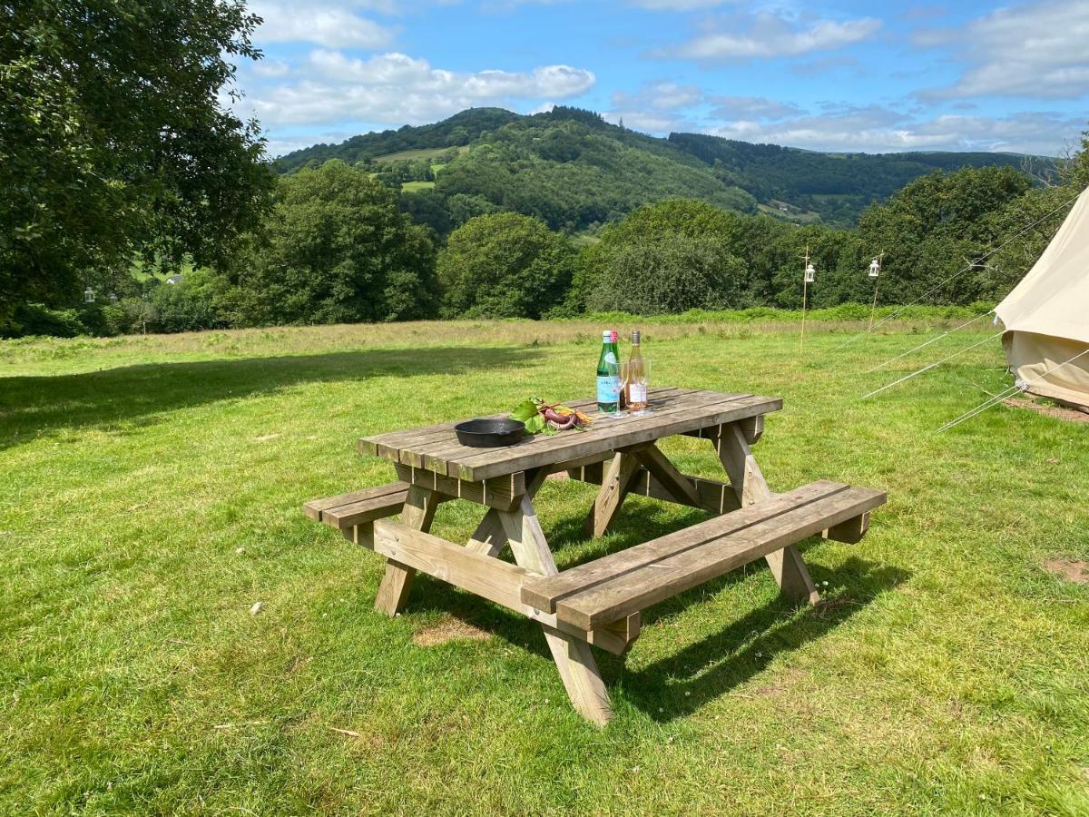 Black Mountains Glamping Hotell Abergavenny Exteriör bild